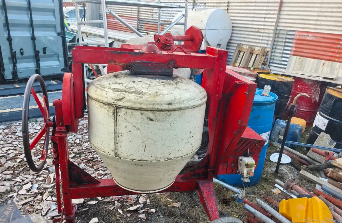 Concrete Mixer photo 2